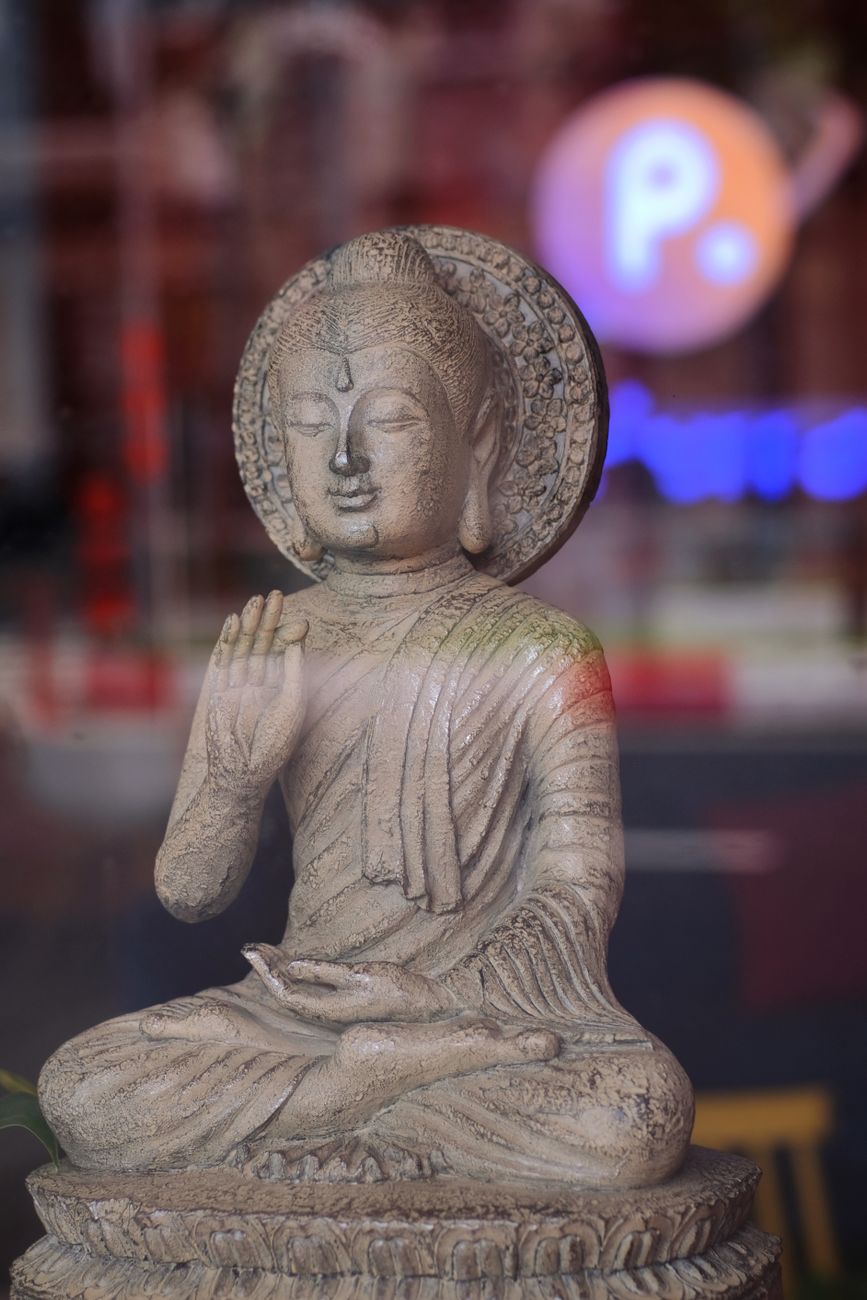 small buddha figurine